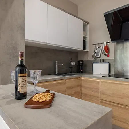 My Casa - Joffre 49-d - Charming 2 Bedroom - Carre D'or *