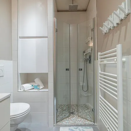 Joffre 49-d - Charming 2 Bedroom - Carre D'or Lägenhet Nice